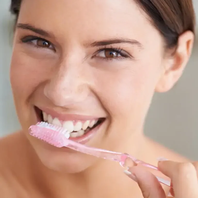 Tratamiento de higiene bucodental en Murcia